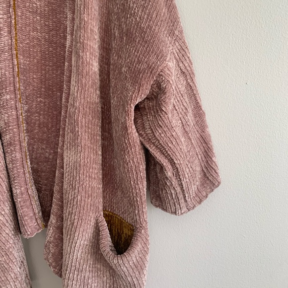 MOTH Blush Chenille Knit Oversized Sweater - Picture 3 of 8